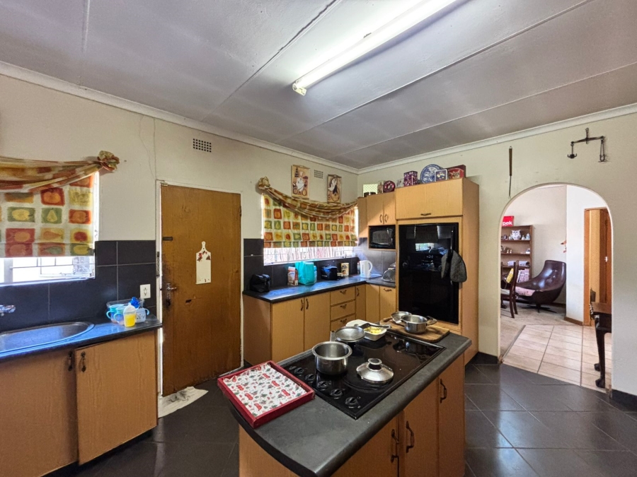 4 Bedroom Property for Sale in Flamwood North West